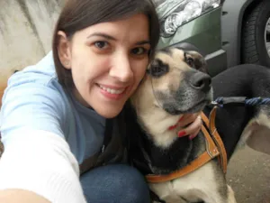 Cachorro raça SRD idade 1 ano nome Pluto