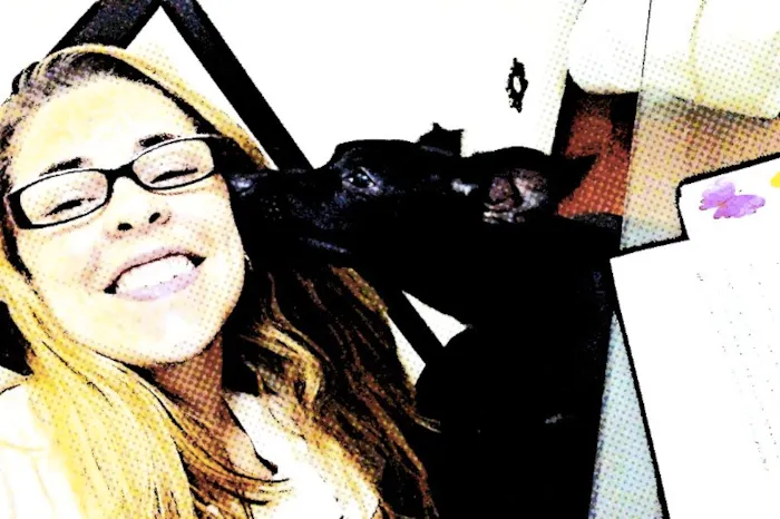 Cachorro ra a SRD idade 7 a 11 meses nome Alex