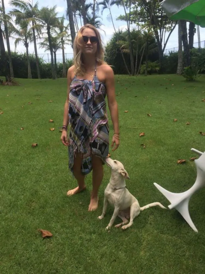 Cachorro ra a SRD idade 2 anos nome Caiçara