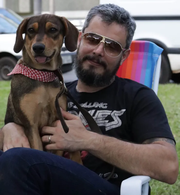 Cachorro ra a SRD-ViraLata idade  nome Chiquinha