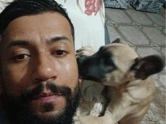 Cachorro ra a SRD-ViraLata idade 2 a 6 meses nome Bily