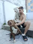 Beijamim e kiara