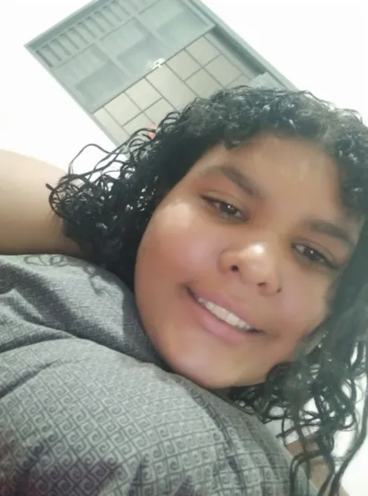 Cachorro raça Pinscher idade 2 a 6 meses nome Lua