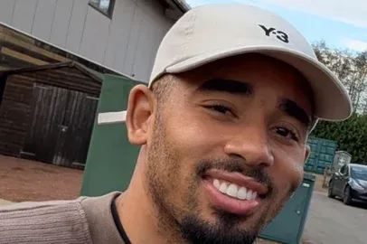 Feira de adoção de cães no Villagio Pet