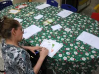 Doe presentes para crianças em situação de vulnerabilidade social. A Campanha Papai Noel dos Correios no RS aceita adoção de cartinhas até 10 de dezembro.