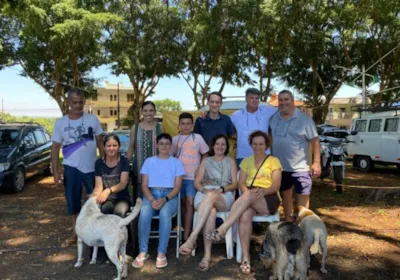 Voluntários da RPAA Dedicam Domingos à Adoção de Animais em Artur Nogueira