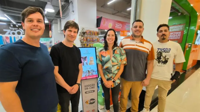 Promoção de Adoção de Cães e Gatos em Curitiba