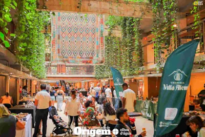 Feira de Adoção Pet no Mercado de Origem Olhos D’Água