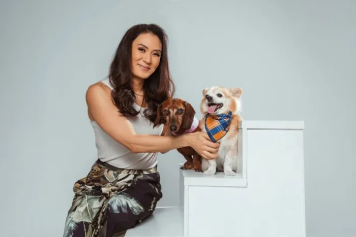 A adoção de pets é essencial para fortalecer vínculos e saúde mental. Prepare-se emocionalmente e financeiramente para essa responsabilidade.